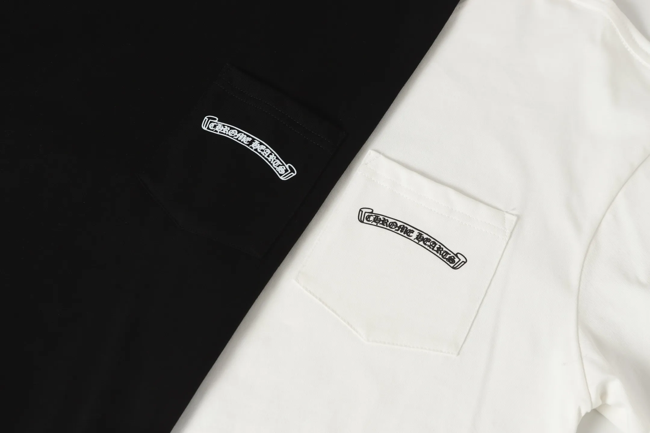 P160 -Chrome Hearts/Chrome Hearts 23ss color cross✝️Sanskrit letter printed short-sleeved T-shirt -High weight, high density and high quality. The wool is soft, delicate and skin-friendly. It feels soft and silky. It has excellent warmth and skin-friendly properties.